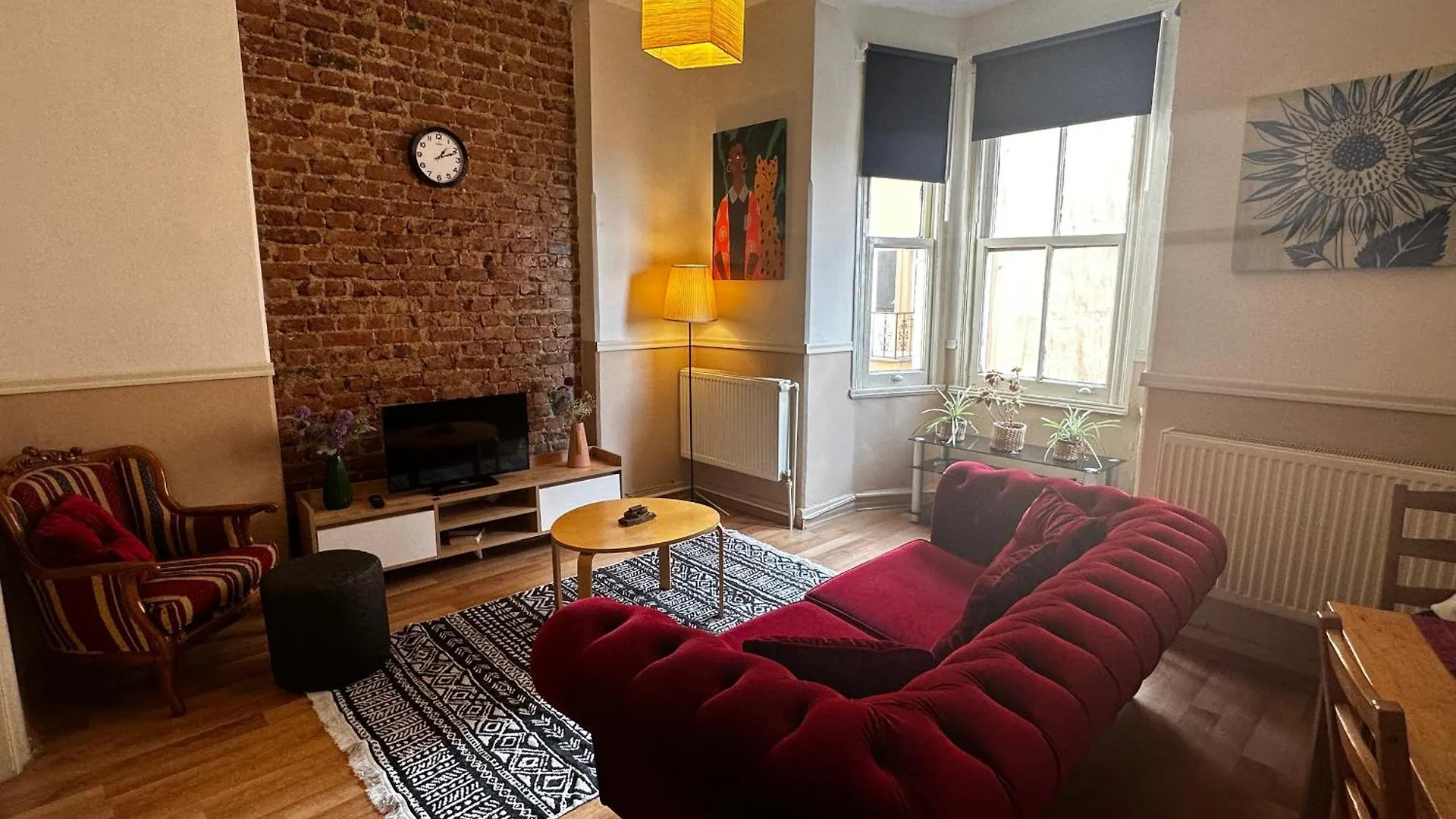 Apartment In Great Location In Kadikoy Seaside W. Amazing Shared Terrace Istanbul Türkei